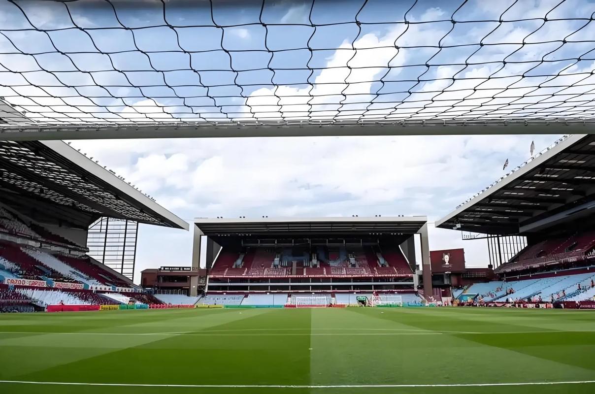 某大型城市 某大型城市