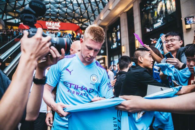 球员表现 球员表现