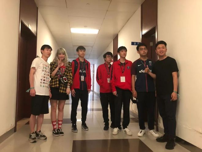 顶级中锋的